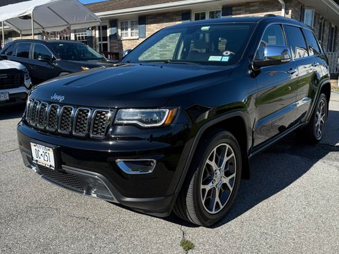 Used 2020 Jeep Grand Cherokee Limited w/ Luxury Group II AWD/4WD image 4
