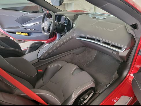 Used 2024 Chevrolet Corvette Z06 image 12