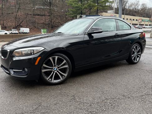 Used 2016 BMW 228i xDrive Coupe AWD/4WD image 5