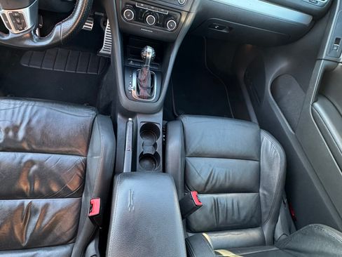 Used 2013 Volkswagen GTI Autobahn image 16