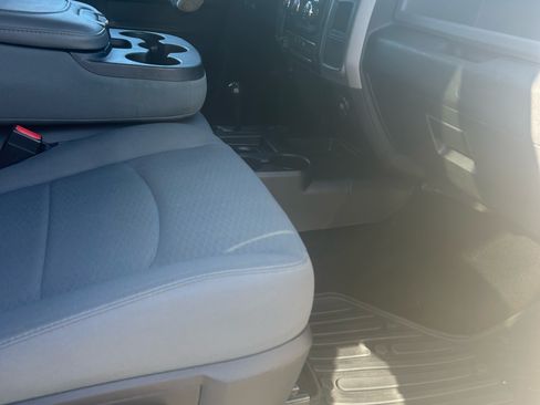 Used 2016 RAM 3500 Tradesman w/ Chrome Appearance Group image 10