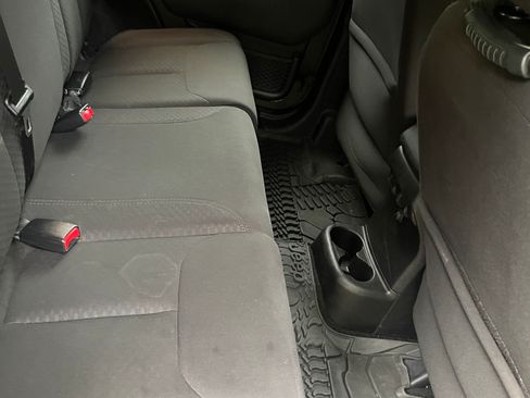 Used 2015 Jeep Wrangler Unlimited Sport w/ Quick Order Package 24S image 14