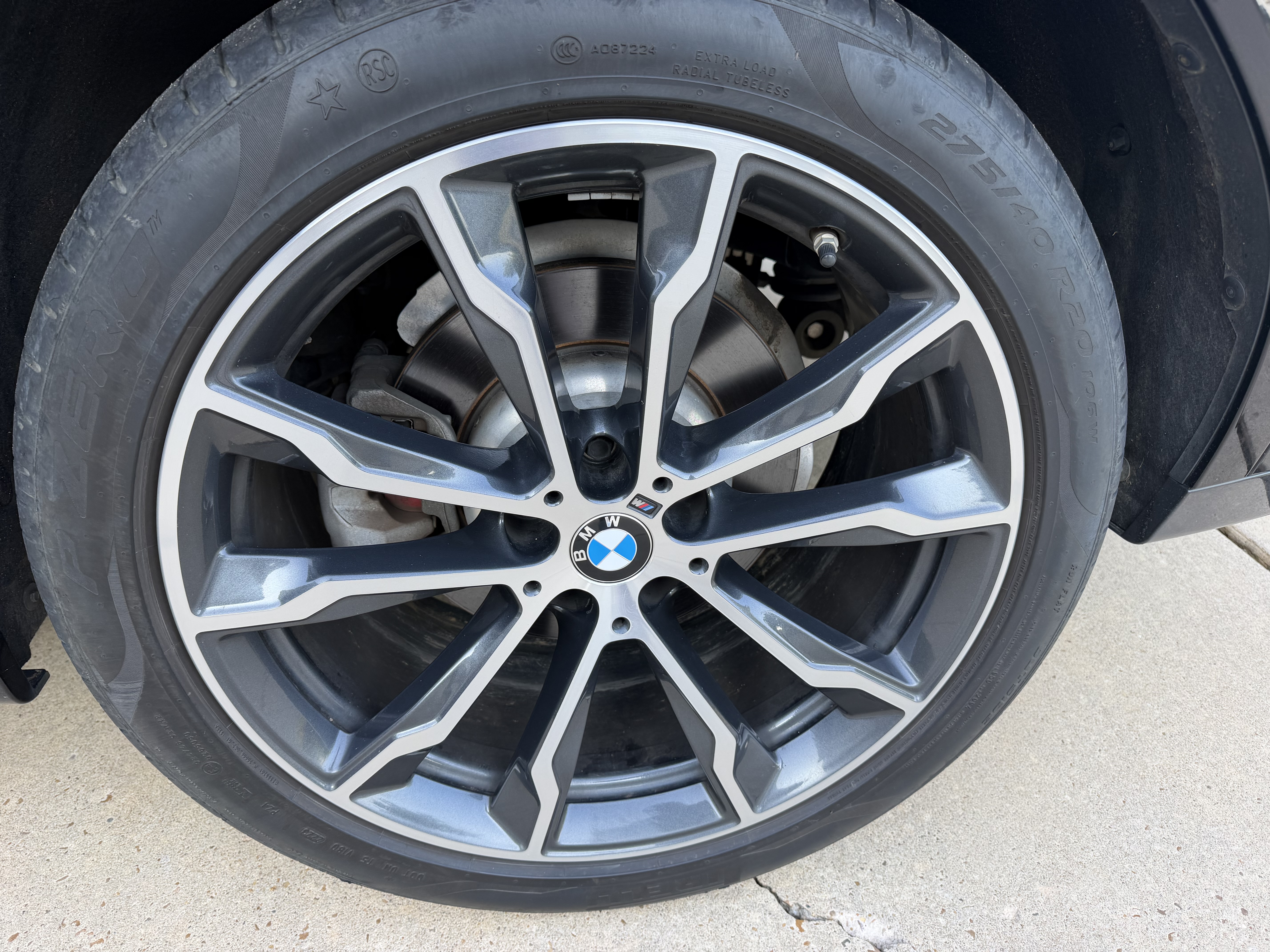 Used 2019 BMW X4 xDrive30i w/ M Sport Package 2 AWD/4WD image 29