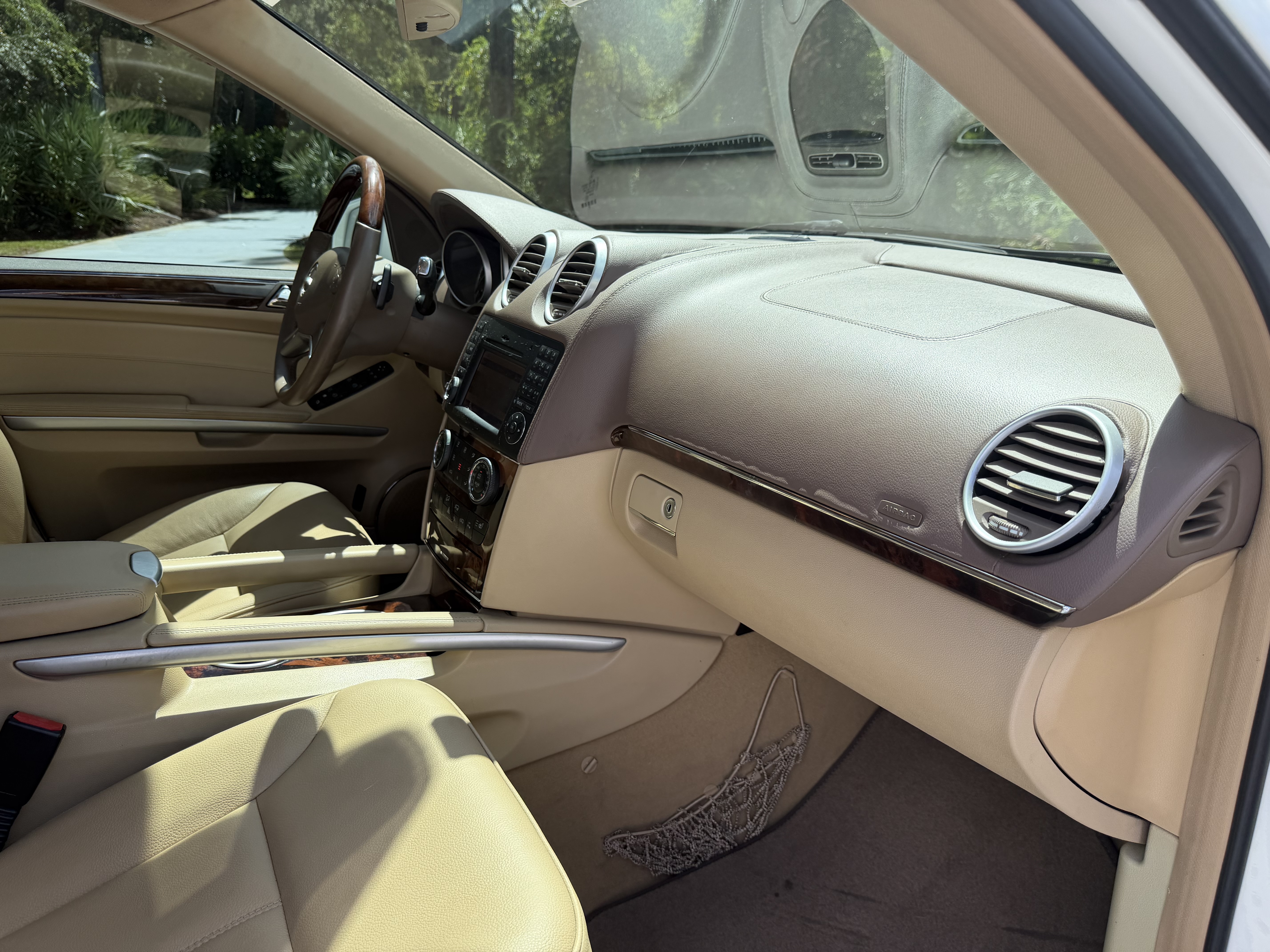 Used 2011 Mercedes-Benz GL 450 4MATIC w/ Premium 2 Pkg image 16