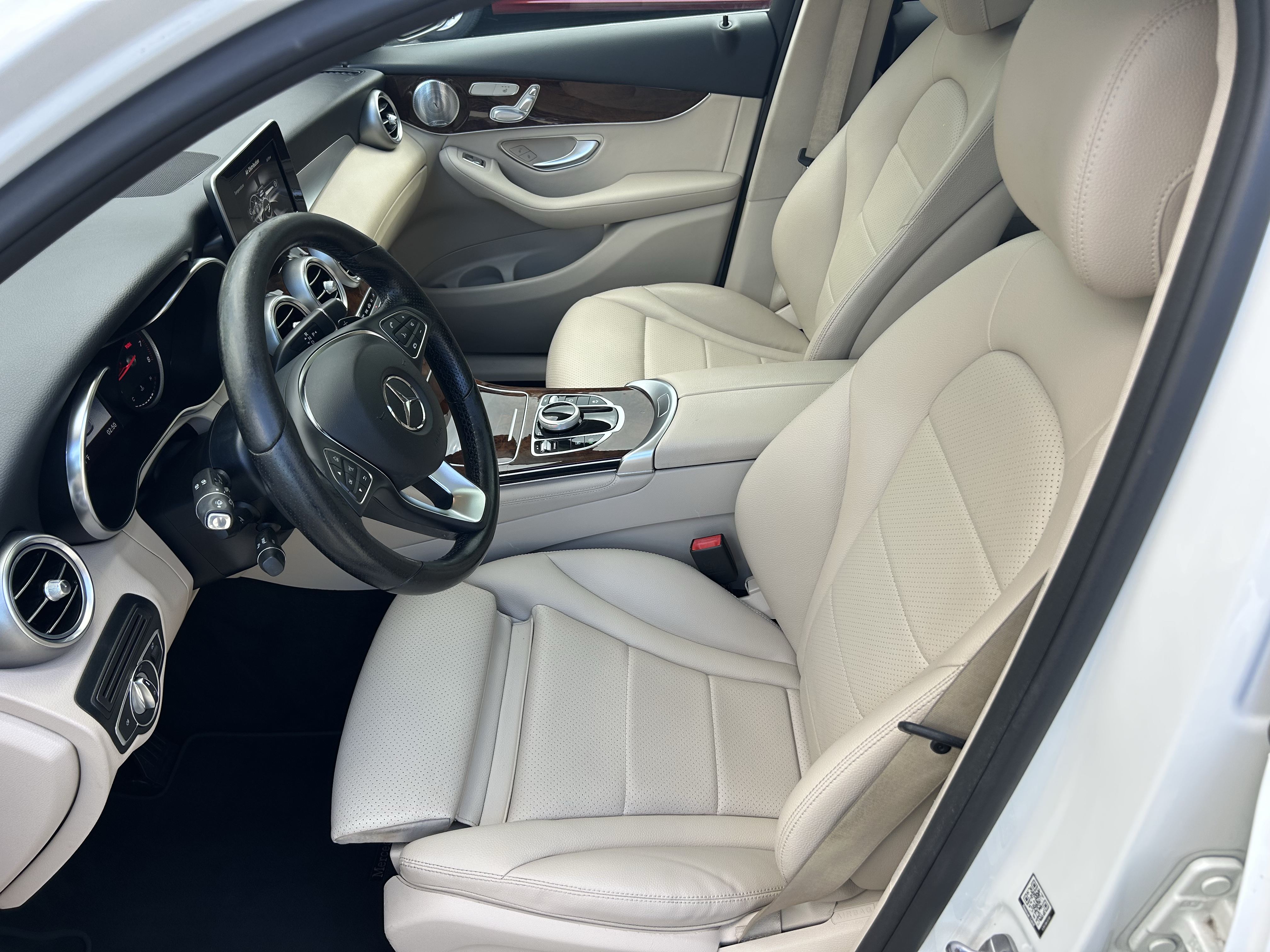 Used 2018 Mercedes-Benz GLC 300 image 12