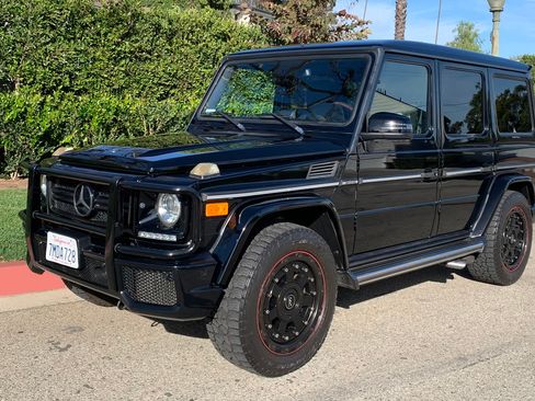 Used 2013 Mercedes-Benz G 63 AMG 4MATIC image 2