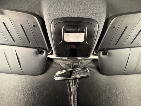 Used 2019 Mercedes-Benz Sprinter 2500 image 11