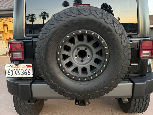 Used 2013 Jeep Wrangler Unlimited Sport image 4