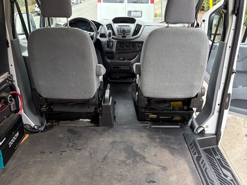 Used 2019 Ford Transit 250 148 Medium Roof w/ Interior Upgrade Package RWD image 17