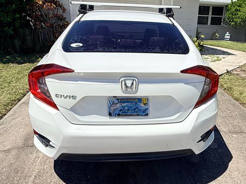 Used 2016 Honda Civic EX image 2