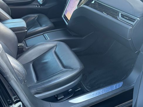 Used 2016 Tesla Model S 75 image 11
