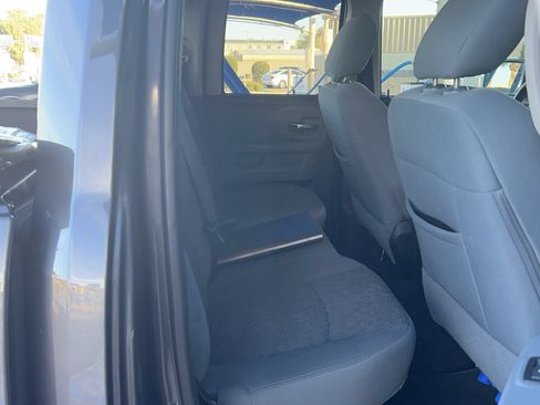 Used 2017 RAM 1500 Big Horn image 10