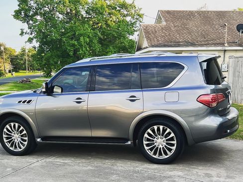 Used 2016 INFINITI QX80 4WD w/ 22" Wheel Package image 1