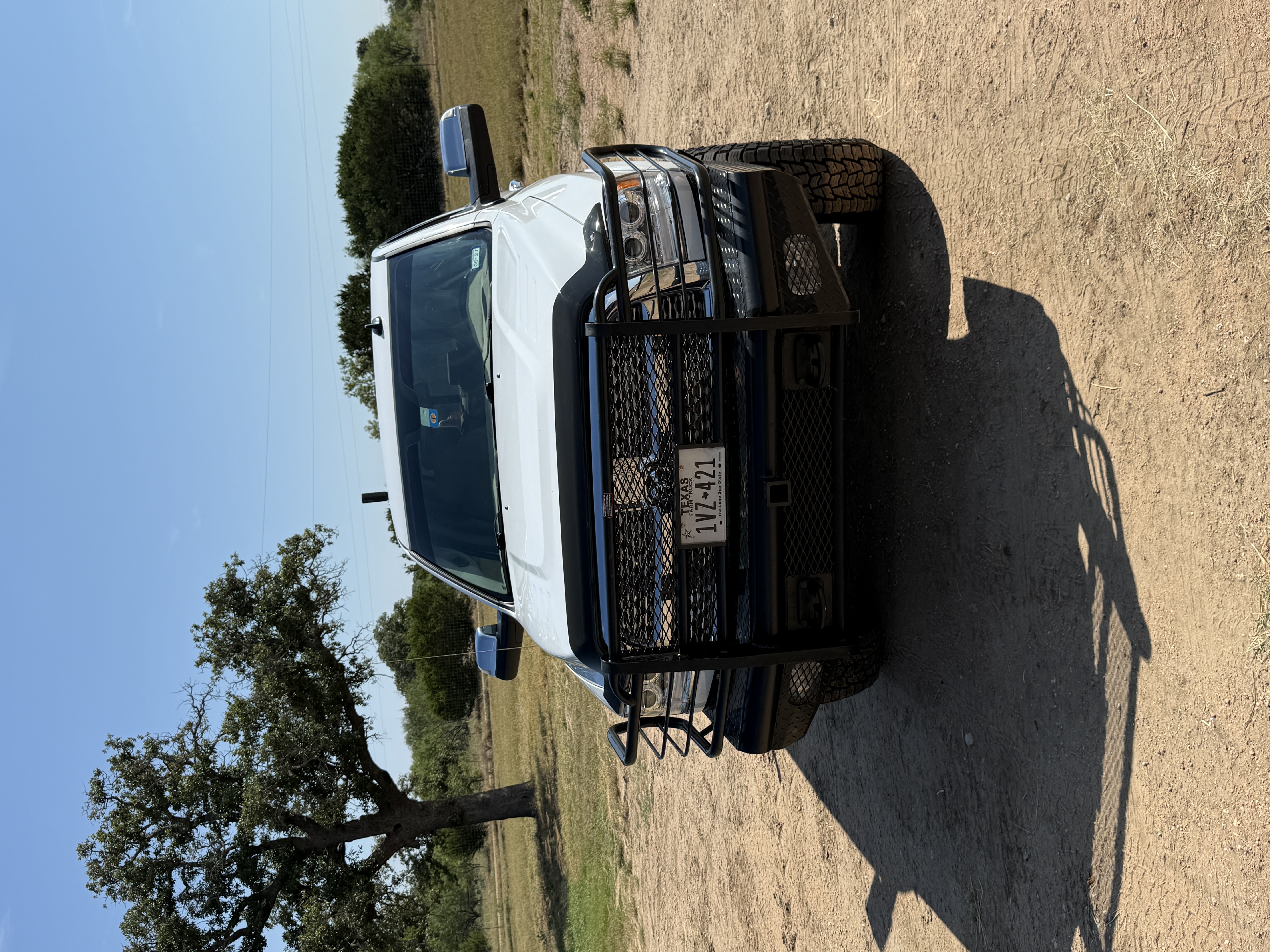 Used 2014 RAM 2500 Laramie AWD/4WD image 9