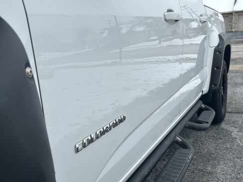 Used 2017 Chevrolet Colorado Z71 image 6