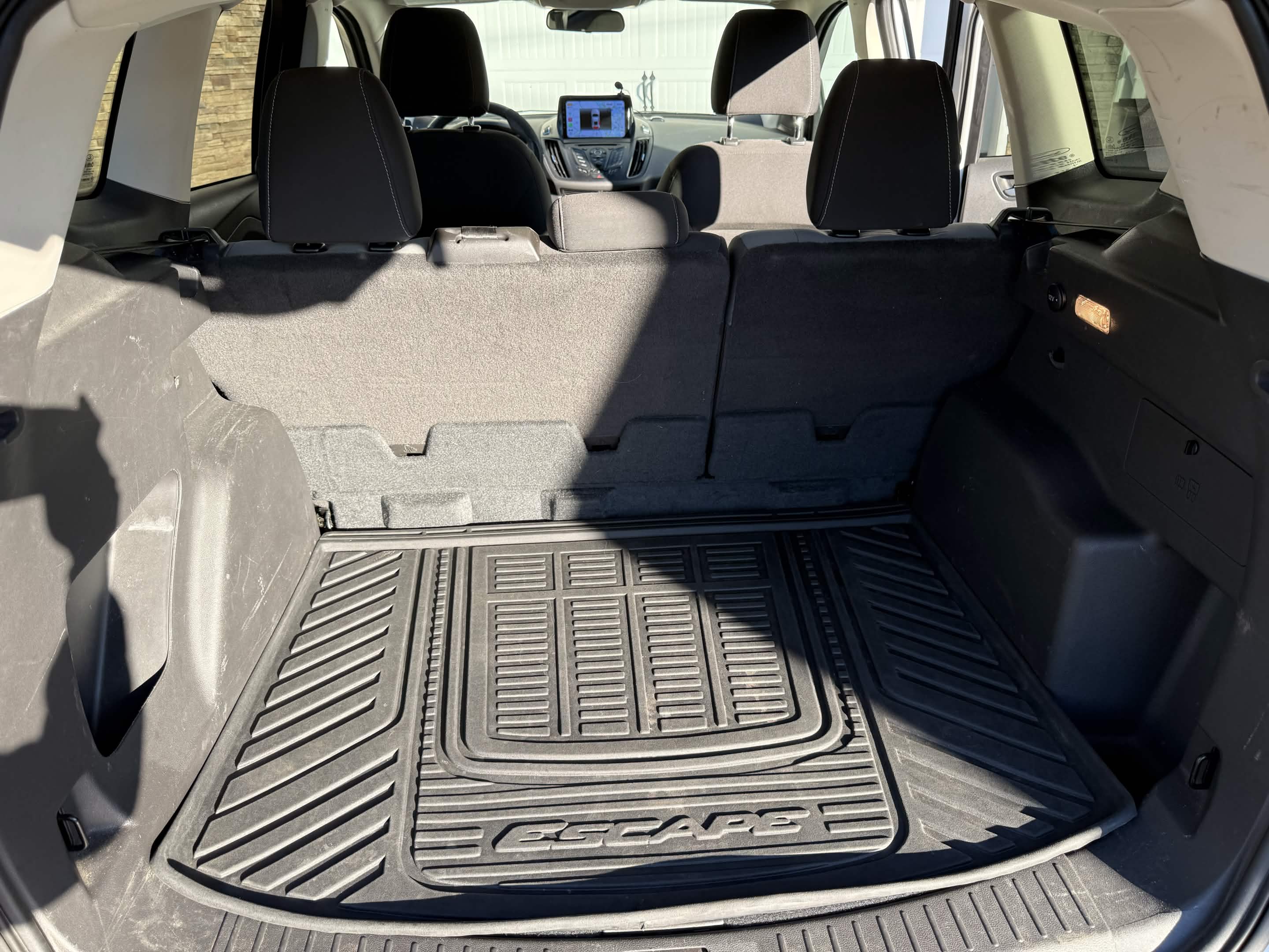 Used 2015 Ford Escape SE FWD image 22