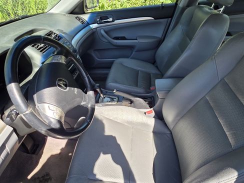 Used 2004 Acura TSX FWD image 2