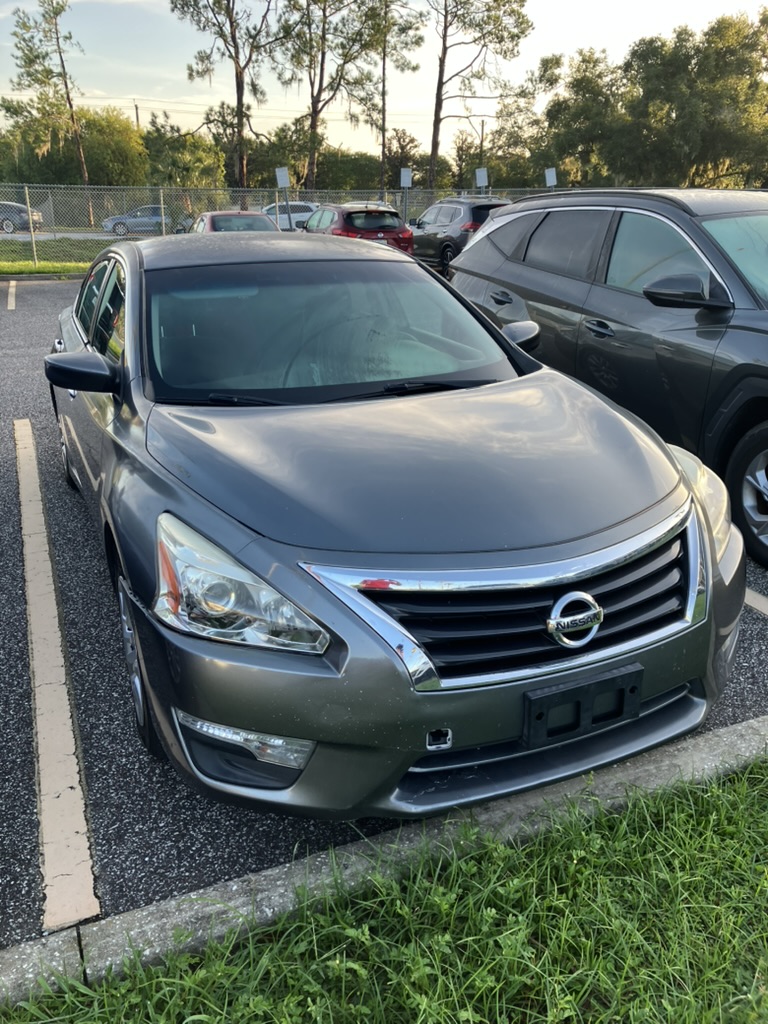 Used 2014 Nissan Altima 2.5 S FWD image 4