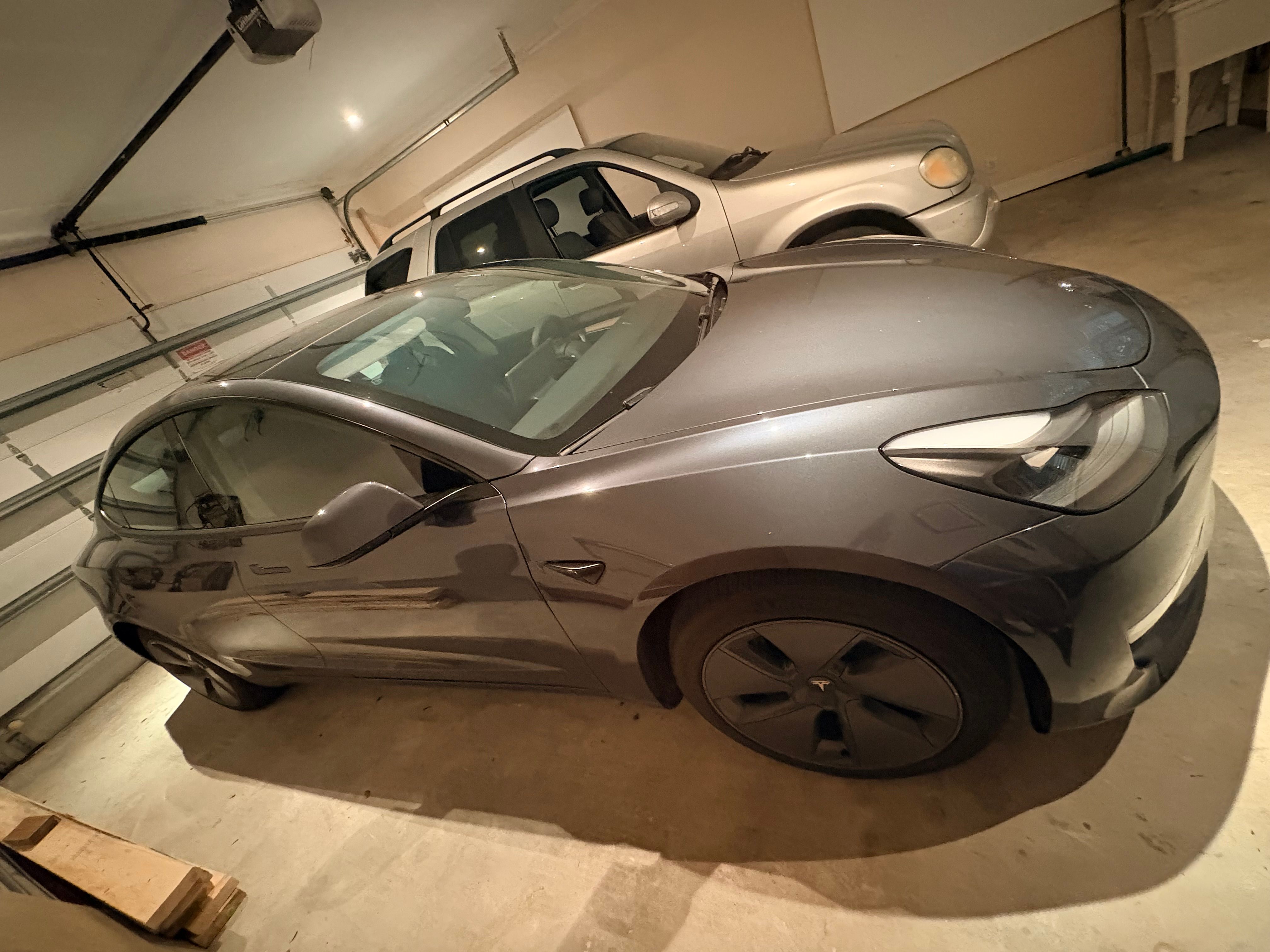 Used 2023 Tesla Model 3 Standard Range RWD image 11