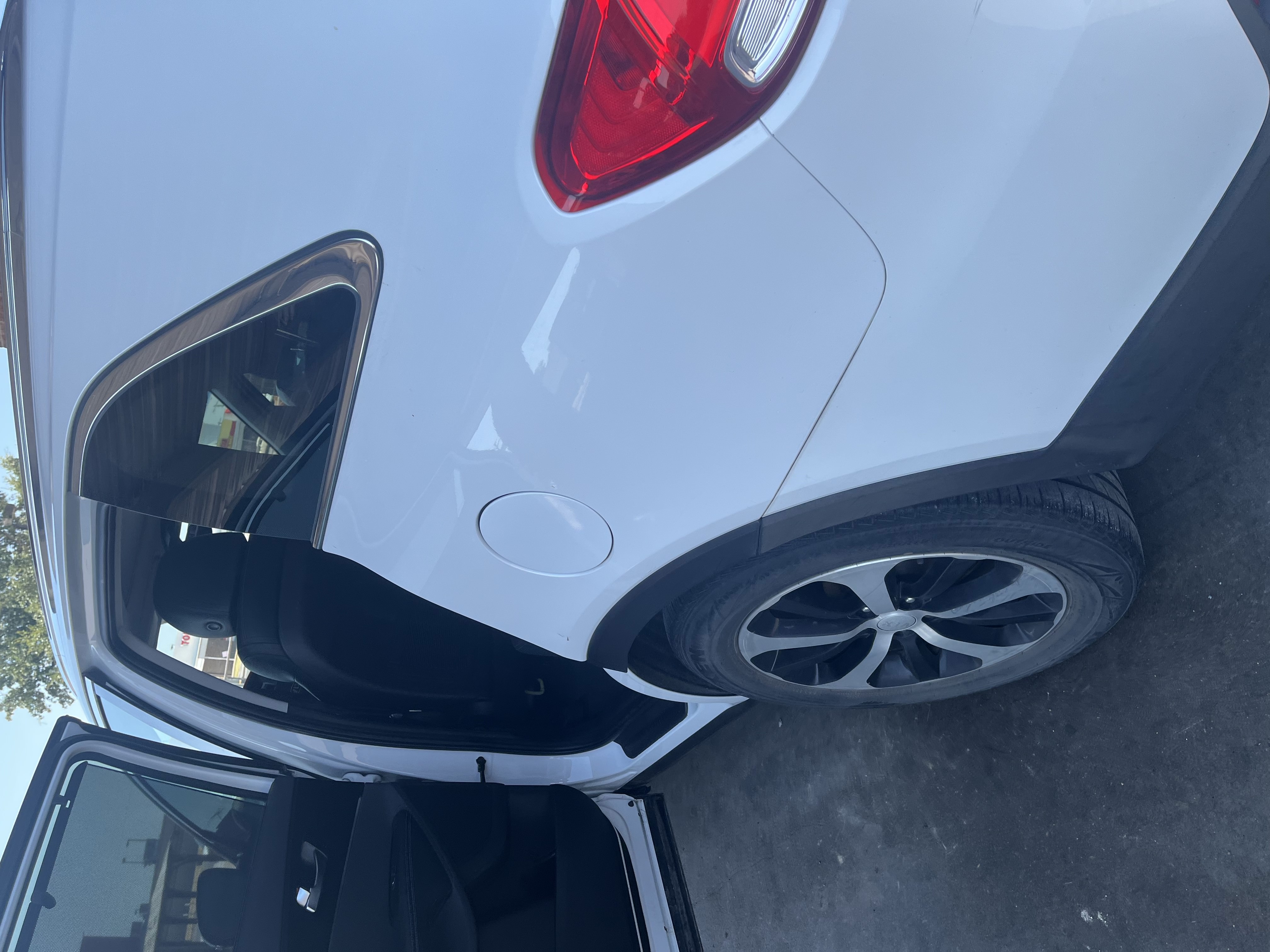 Used 2018 Kia Sorento EX w/ EX Advanced Touring Package FWD image 9
