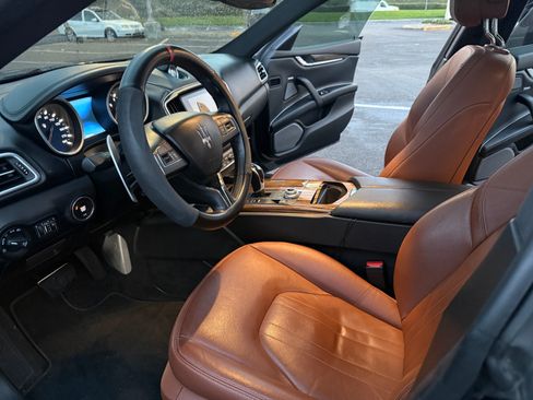 Used 2018 Maserati Ghibli S Q4 image 12