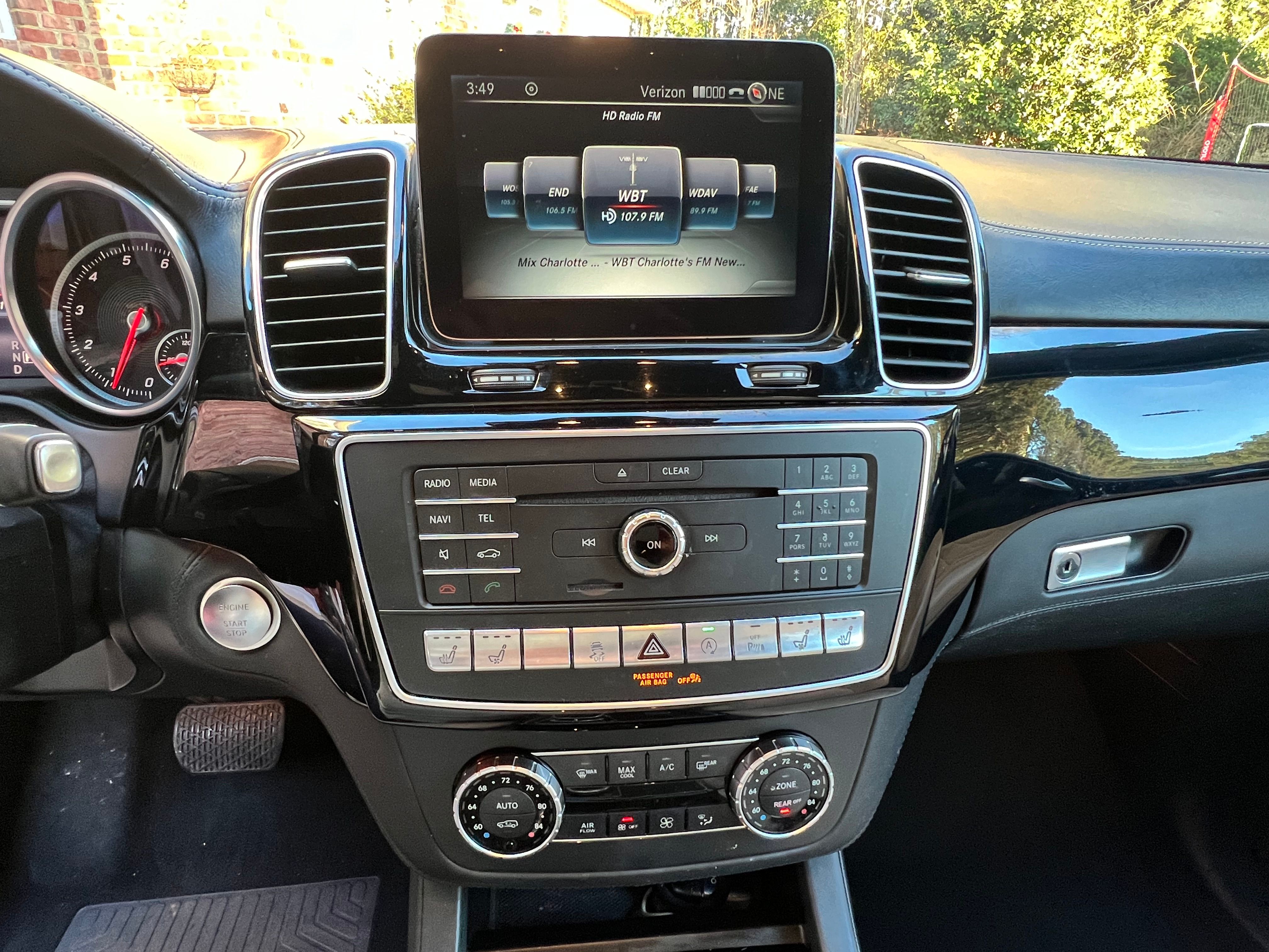 Used 2017 Mercedes-Benz GLS 550 4MATIC image 18