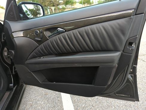 Used 2007 Mercedes-Benz E 63 AMG Sedan image 16