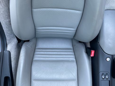 Used 2003 Porsche Boxster S image 10