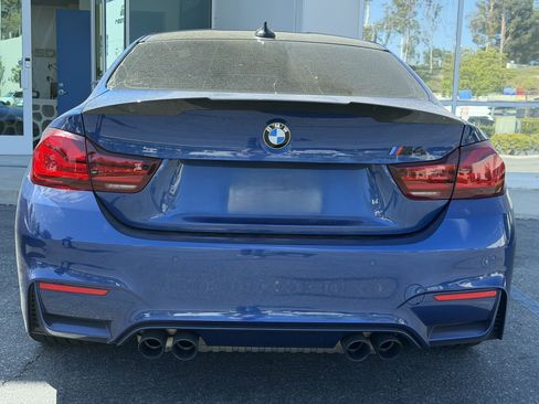 Used 2020 BMW M4 Coupe w/ Competition Package RWD image 2
