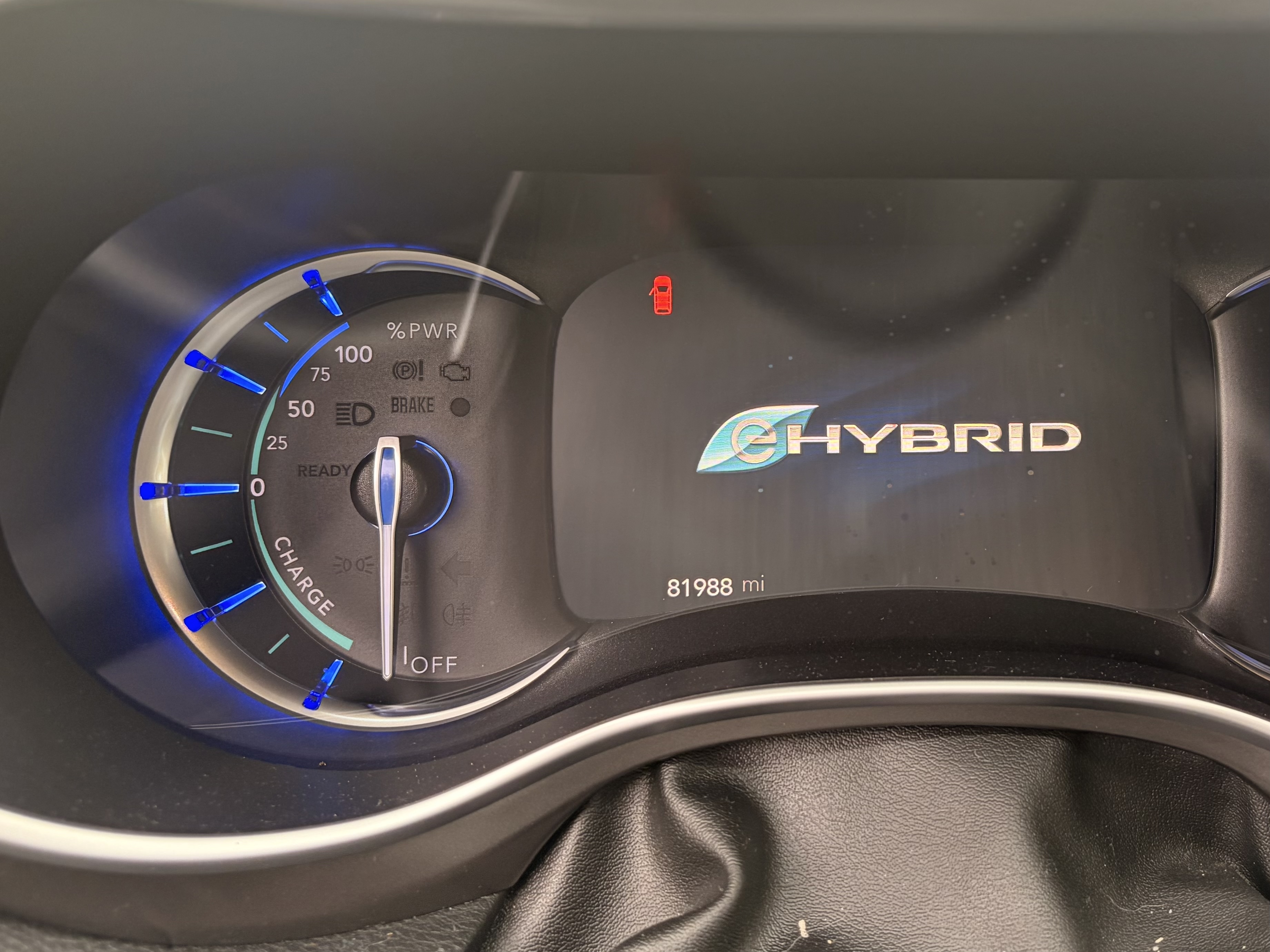Used 2018 Chrysler Pacifica Limited w/ Advanced Safetytec Group FWD image 14