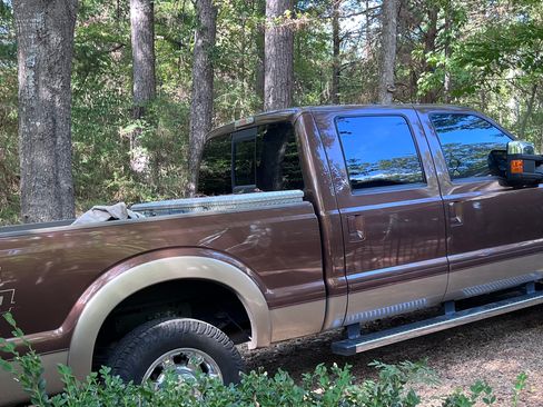Used 2012 Ford F250 King Ranch w/ King Ranch w/Chrome Pkg AWD/4WD image 5
