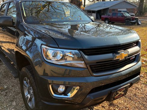 Used 2017 Chevrolet Colorado Z71 image 6