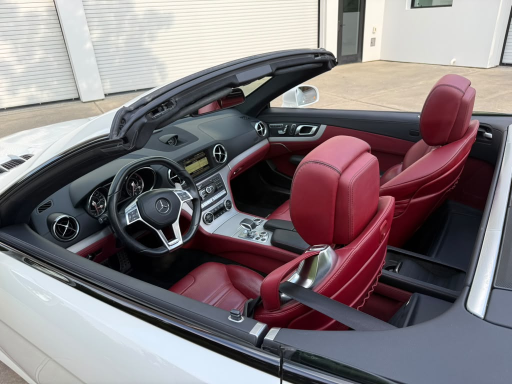 Used 2013 Mercedes-Benz SL 63 AMG image 22
