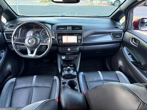 Used 2019 Nissan Leaf SL w/ SL Technology Package image 12