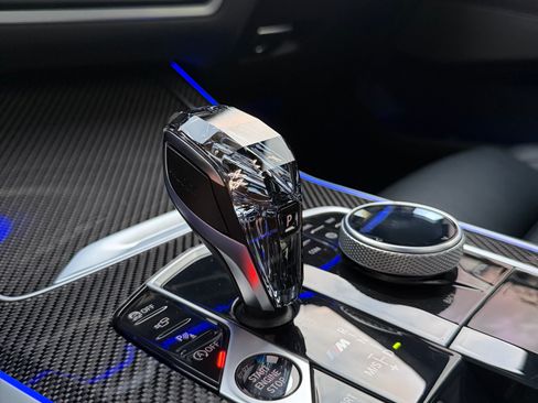 Used 2021 BMW X5 M50i w/ Executive Package image 16