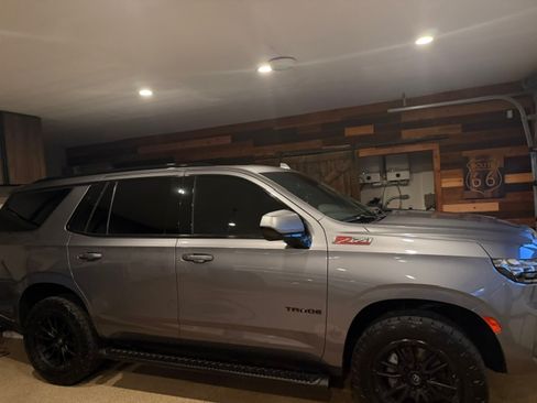 Used 2022 Chevrolet Tahoe Z71 AWD/4WD image 5