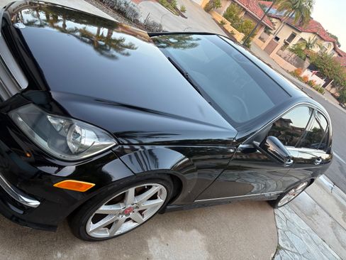 Used 2013 Mercedes-Benz C 250 Sedan image 1