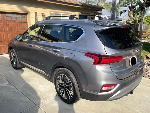 Used 2019 Hyundai Santa Fe SEL w/ Cargo Package image 11