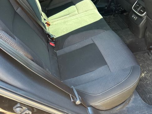 Used 2022 Subaru Outback Premium image 15