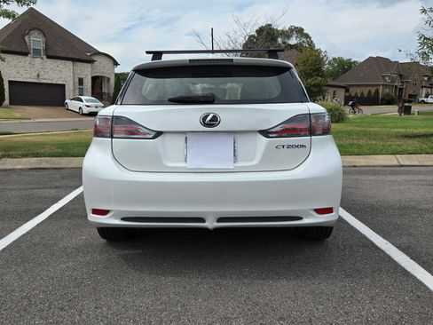 Used 2013 Lexus CT 200h FWD image 5