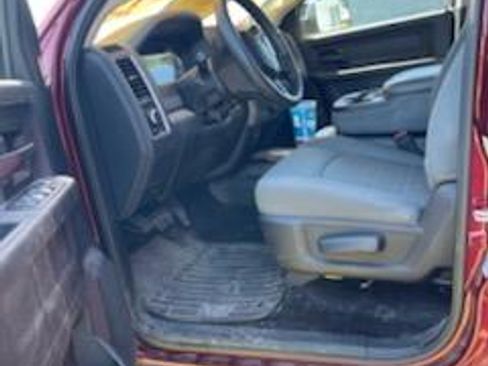 Used 2016 RAM 3500 Tradesman w/ Chrome Appearance Group image 10