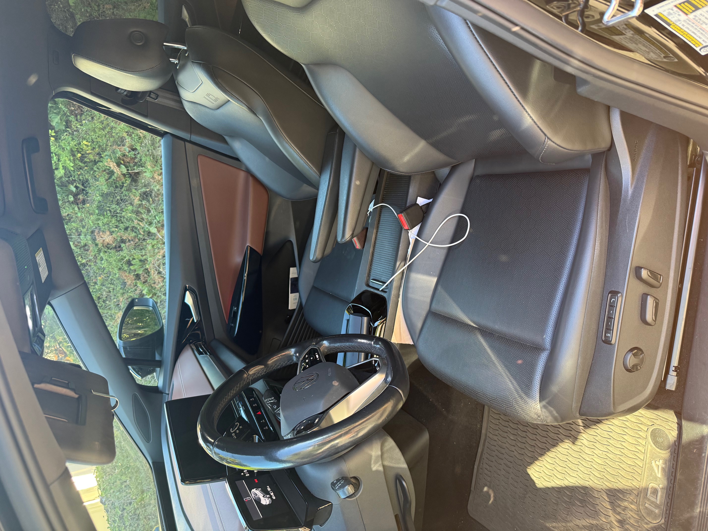 Used 2021 Volkswagen ID.4 Pro S RWD image 5