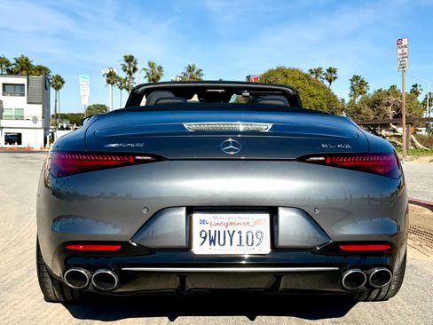 Used 2023 Mercedes-Benz SL 43 AMG SL 43 Roadster 2D w/ Driver Assistance Package image 16