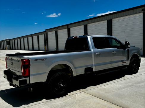 Used 2024 Ford F250 XLT w/ XLT Premium Package AWD/4WD image 5