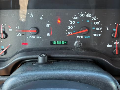 Used 2004 Jeep Wrangler 4WD w/ Dual Top Group image 11