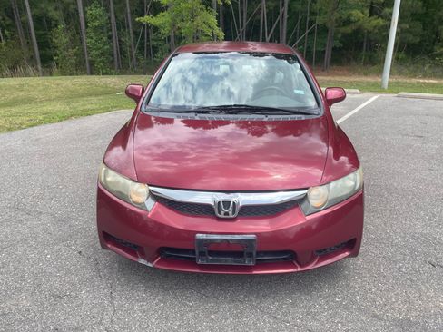 Used 2011 Honda Civic LX image 2