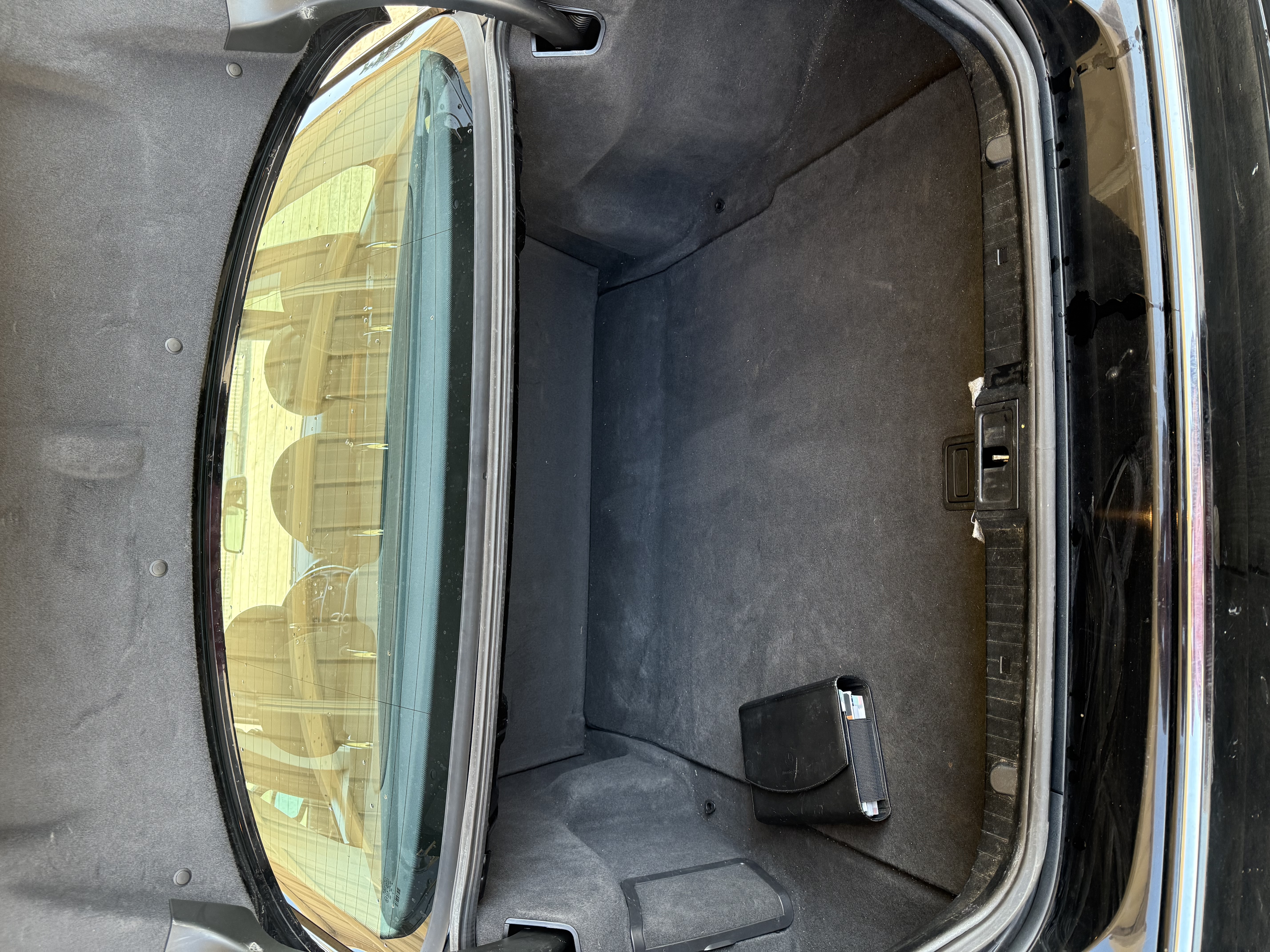 Used 2003 Mercedes-Benz E 320 Sedan image 11