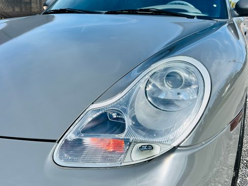 Used 2004 Porsche Boxster image 13