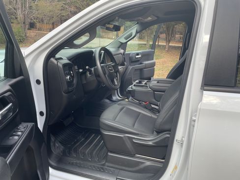 Used 2024 GMC Sierra 1500 Pro w/ Pro Value Package image 6