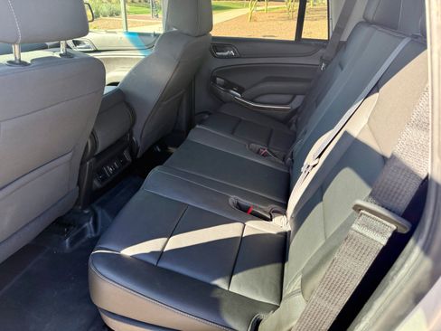 Used 2020 Chevrolet Tahoe 2WD w/ Remote Keyless Entry Package image 12